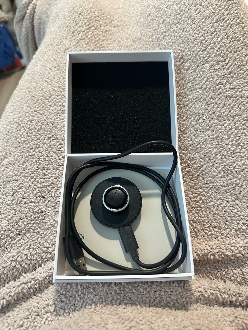 Oura Ring - Picture 2 of 2